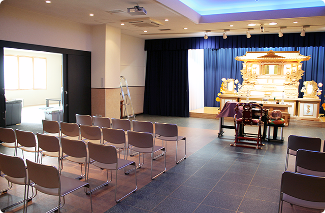 諏訪玉泉院 1F 儀式場全景